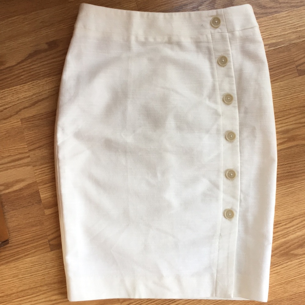 LOFT White linen pencil skirt